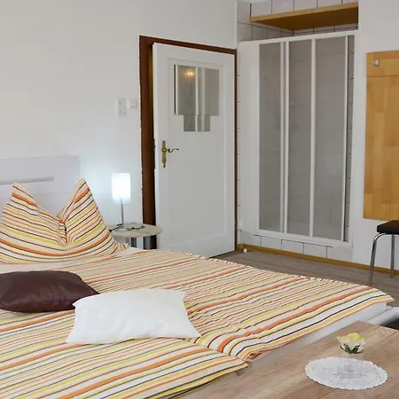 Gæstehus Gasthof-pension Karawankenblick 3*